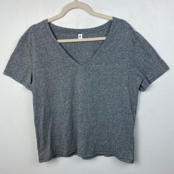 NEW Nordstrom BP V-Neck Short Sleeve Tee Grey Size Large Cotton‎ Cloudy Heather - Picture 2 of 6